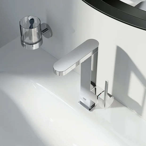 Grohe Plus Single-Lever Basin Mixer 1/2" L-Size With Waste 4 Grohe Plus Single-Lever Basin Mixer 1/2" L-Size With Waste - Image 4