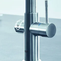 Grohe RED Duo Instant Boiling Water Kitchen Tap And M Size Boiler - SuperSteel -Faucet Shop 30058001 d2 3