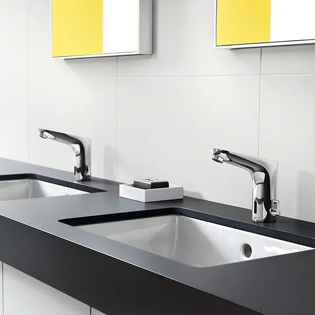 Hansgrohe Focus Battery-Operated Electronic Basin Mixer With Temperature Control 1 Hansgrohe Focus Battery-Operated Electronic Basin Mixer With Temperature Control