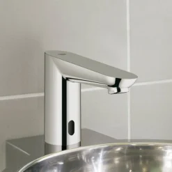 Grohe Euroeco Cosmopolitan E Infra-Red Basin Tap 1/2" - Chrome