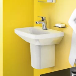 Hansgrohe Logis Single Lever Basin Mixer 70 LowFlow With Pop-up Waste