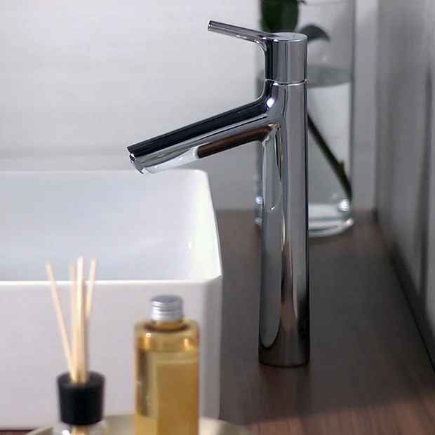 Hansgrohe Talis S Single Lever Basin Mixer 190 With Pop-up Waste 1 Hansgrohe Talis S Single Lever Basin Mixer 190 With Pop-up Waste