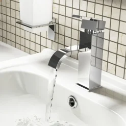 Milan Modern Mono Basin Mixer And Bath Filler - Chrome -Faucet Shop mil001mil008 detail2