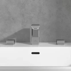 Villeroy & Boch Villeroy And Boch Subway 3.0 Deck Mounted (3TH) Basin Mixer - Chrome